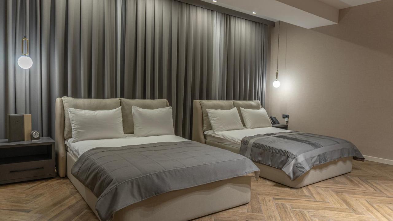 Five Hotel Bişkek Dış mekan fotoğraf