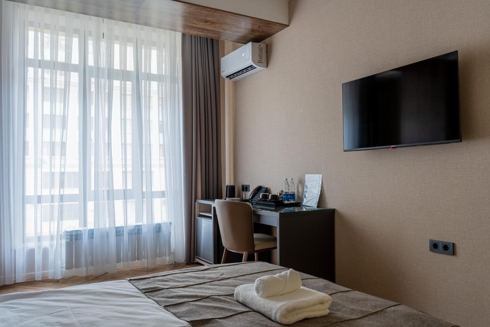 Five Hotel Bişkek Dış mekan fotoğraf