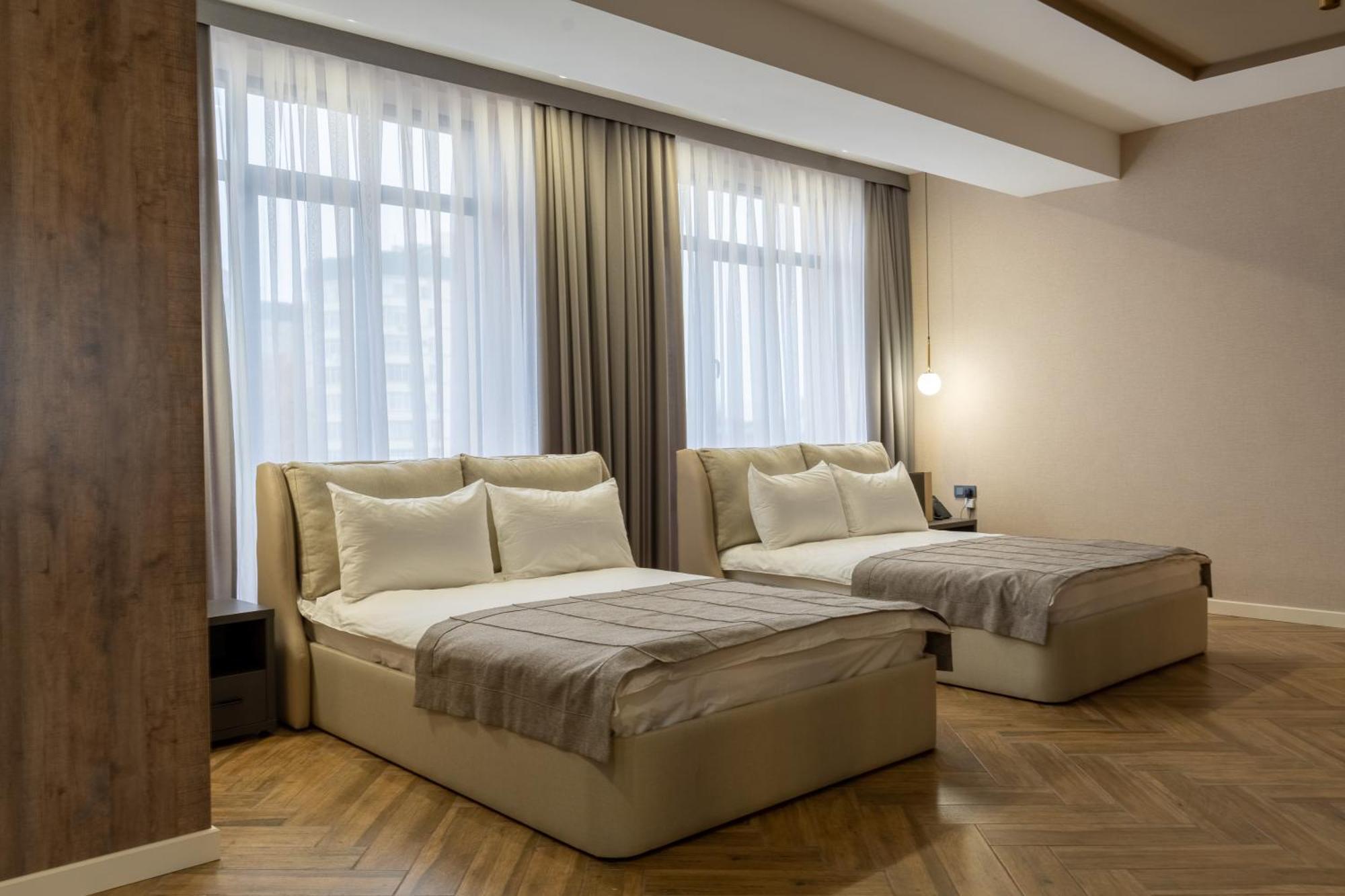 Five Hotel Bişkek Dış mekan fotoğraf
