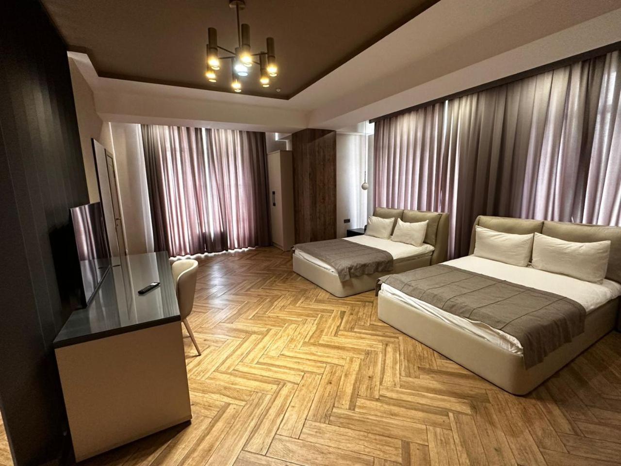 Five Hotel Bişkek Dış mekan fotoğraf